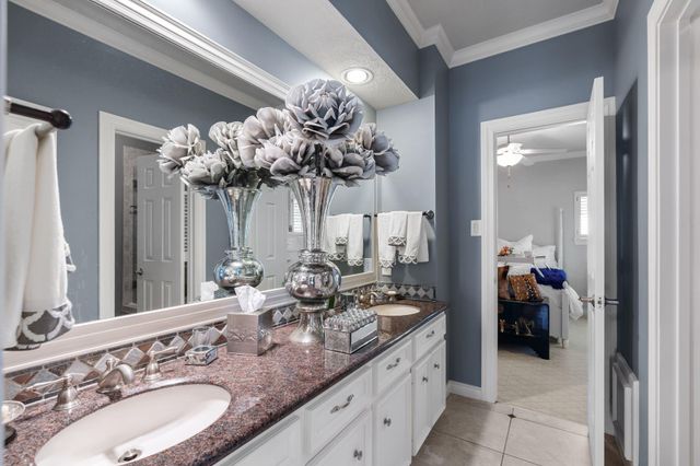 4814 Welford Drive, Bellaire, TX 77401