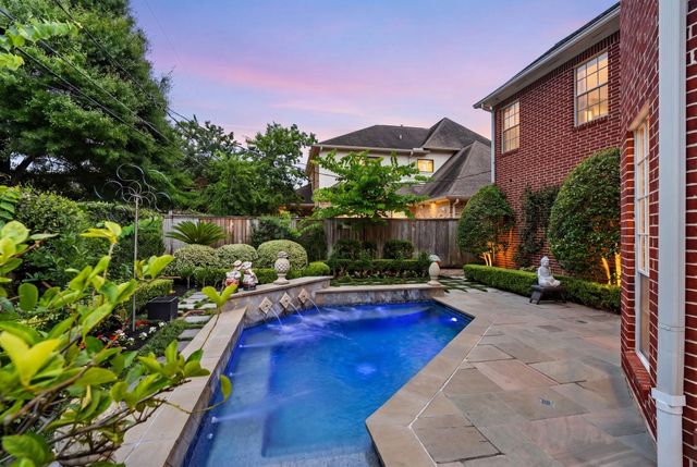 4814 Welford Drive, Bellaire, TX 77401