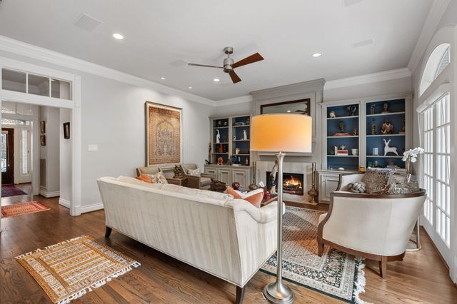 4814 Welford Drive, Bellaire, TX 77401