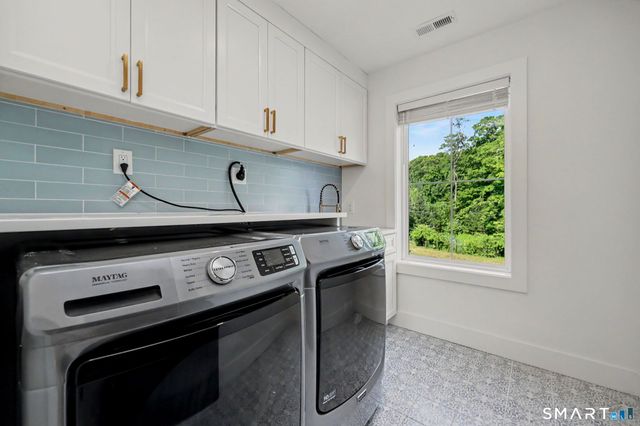 1 Elwell Road, New Fairfield, CT 06812