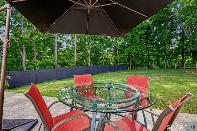 1 Elwell Road, New Fairfield, CT 06812