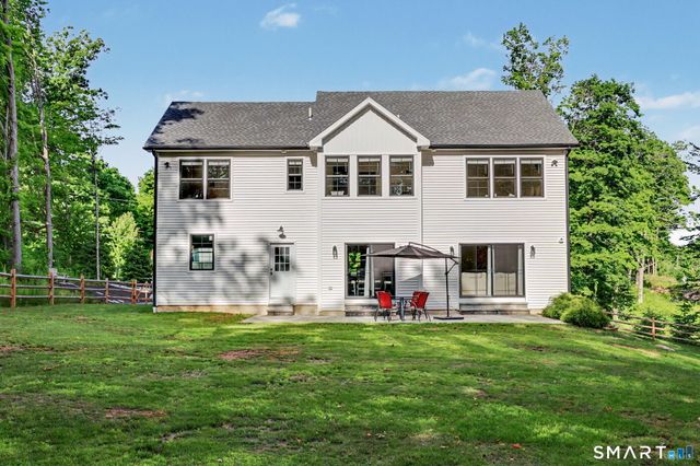 1 Elwell Road, New Fairfield, CT 06812
