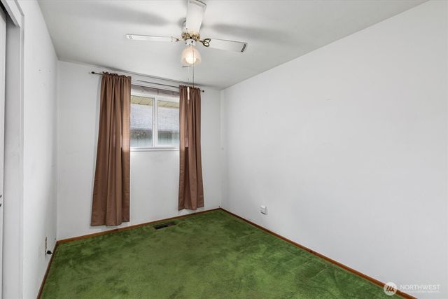 7037 E B Street, Tacoma, WA 98404