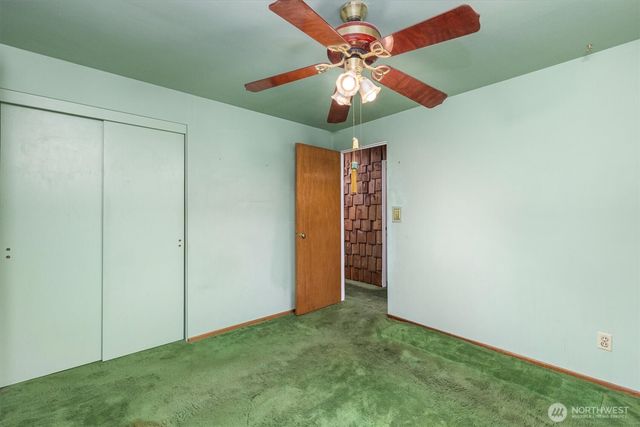 7037 E B Street, Tacoma, WA 98404