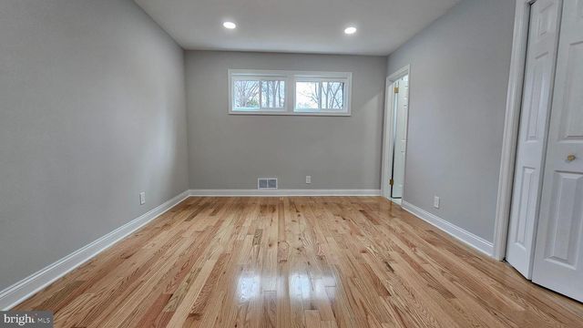 1305 WOODSIDE PKWY, Silver Spring, MD 20910