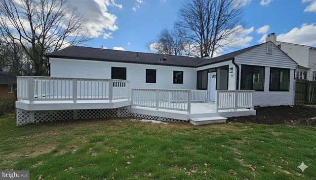 1305 WOODSIDE PKWY, Silver Spring, MD 20910