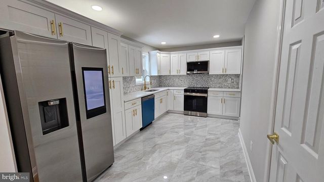 1305 WOODSIDE PKWY, Silver Spring, MD 20910