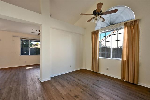 1512 Jamie Dr, Yuba City, CA 95993