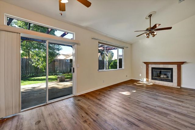 1512 Jamie Dr, Yuba City, CA 95993