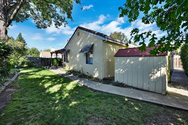 1512 Jamie Dr, Yuba City, CA 95993