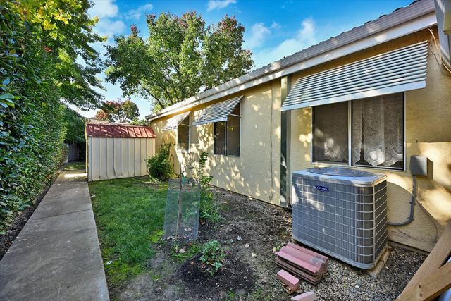 1512 Jamie Dr, Yuba City, CA 95993