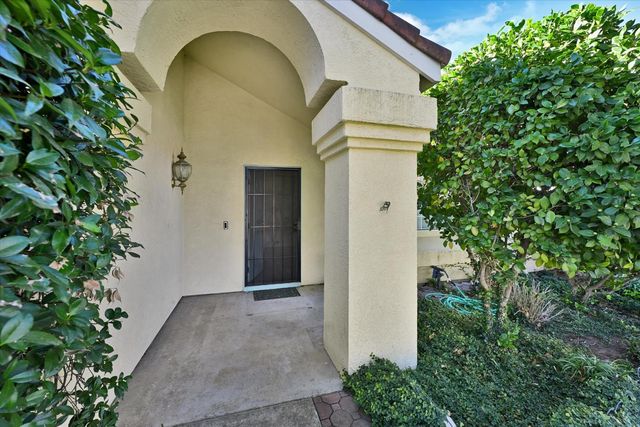 1512 Jamie Dr, Yuba City, CA 95993