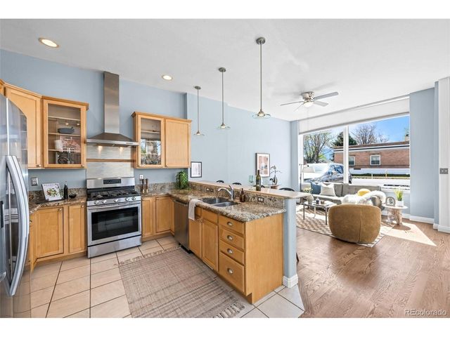 2902 Irving St, Denver, CO 80211