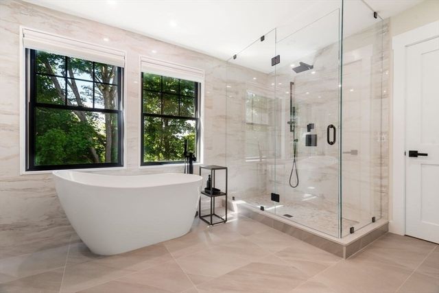 283 Walnut Street, Wellesley, MA 02481
