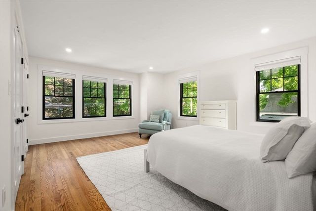 283 Walnut Street, Wellesley, MA 02481