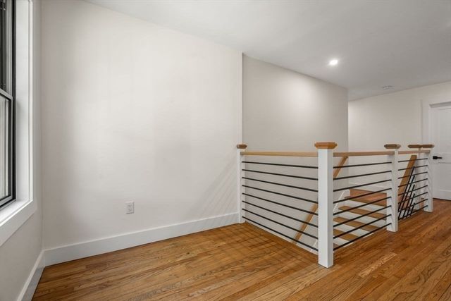 283 Walnut Street, Wellesley, MA 02481