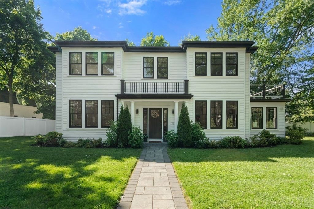 283 Walnut Street, Wellesley, MA 02481