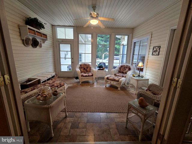 1 HICKORY BRANCH LN, Milford, DE 19963
