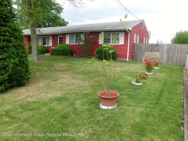 165 Royal Drive, Brick, NJ 08723