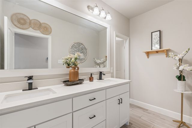 233 Braves Way, Lavon, TX 75166