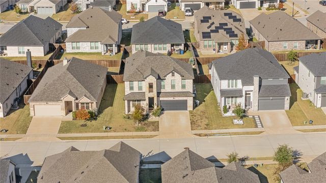 233 Braves Way, Lavon, TX 75166