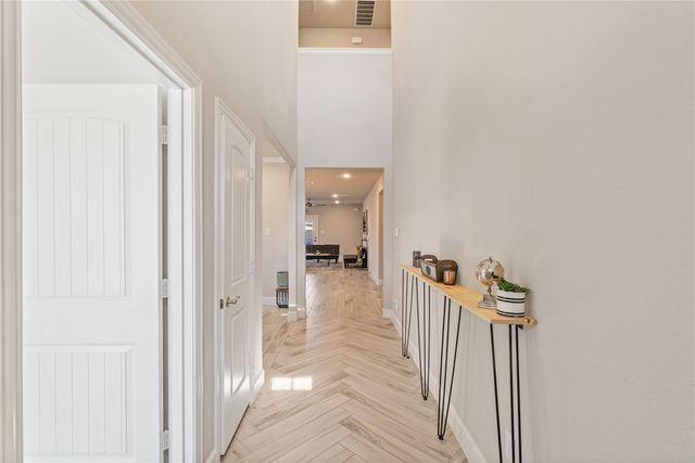 233 Braves Way, Lavon, TX 75166