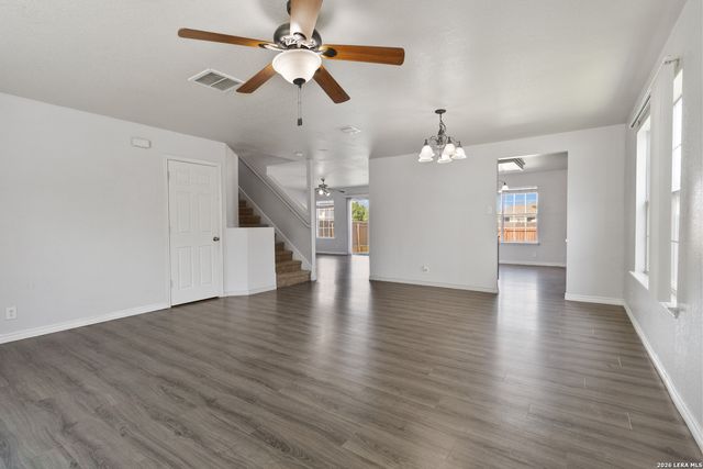 6930 Pecan Fall, Converse, TX 78109