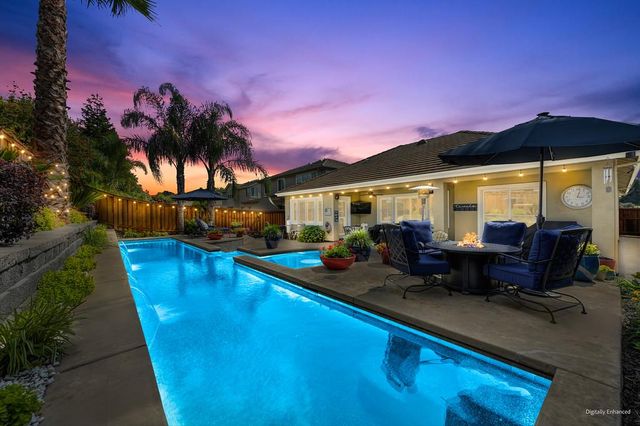 2811 Southcreek Dr, Lincoln, CA 95648