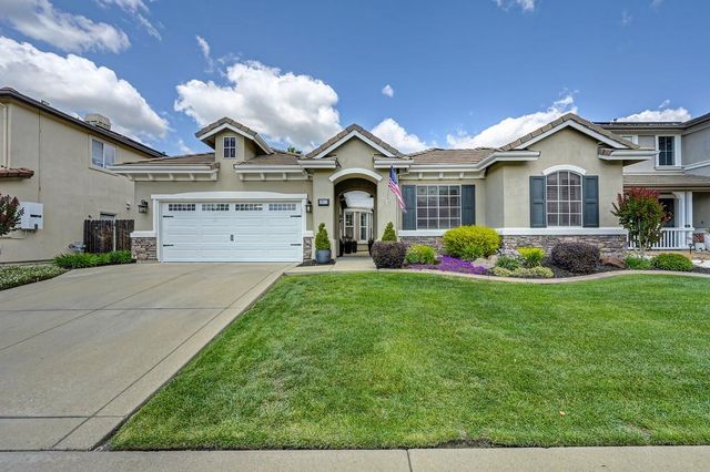 2811 Southcreek Dr, Lincoln, CA 95648