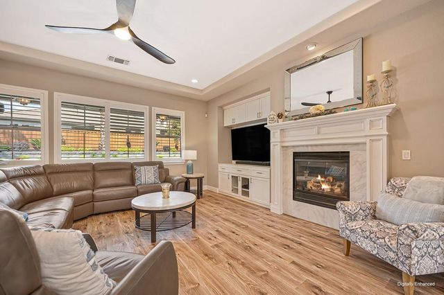 2811 Southcreek Dr, Lincoln, CA 95648