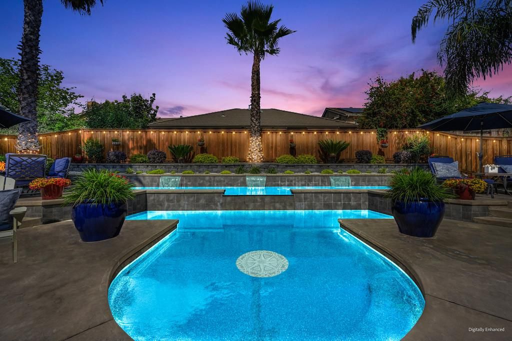 2811 Southcreek Dr, Lincoln, CA 95648