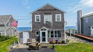36 Ocean St, Marshfield, MA 02050