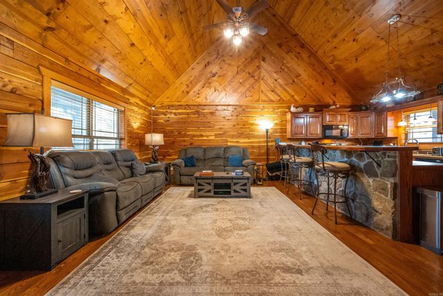 103 Tyler Road, Melbourne, AR 72556