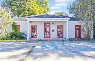1203 S Union Street, Opelousas, LA 70570