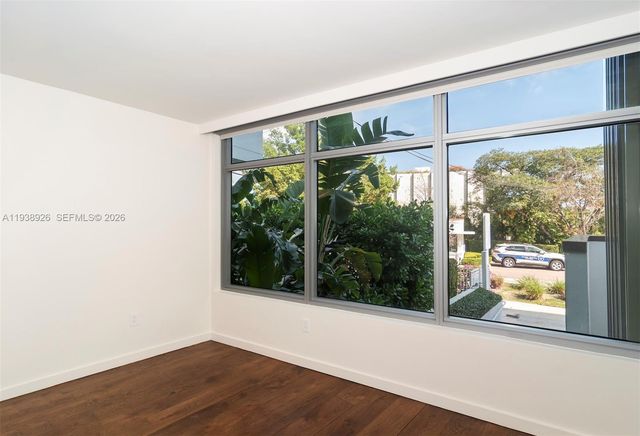 1201 20th St 205, Miami Beach, FL 33139