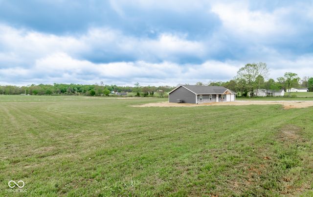 3483 S Pleasant Ridge Road, Lexington, IN 47138