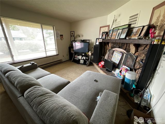 1205 130th Street S, Tacoma, WA 98444