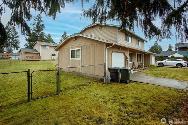 1205 130th Street S, Tacoma, WA 98444