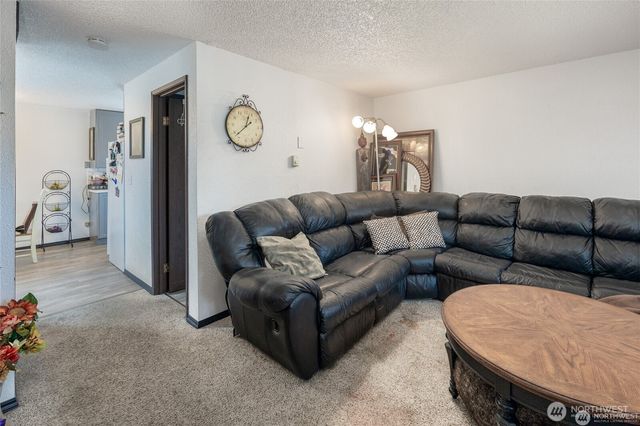 1205 130th Street S, Tacoma, WA 98444
