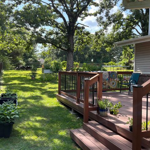 8903 Holiday Drive, Sherwood, AR 72120