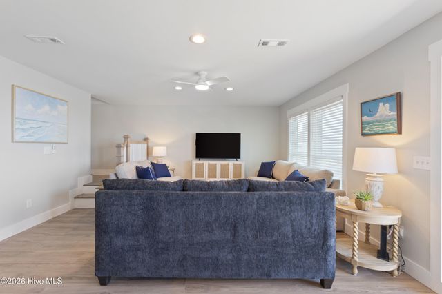 1031 Ocean Boulevard W, Holden Beach, NC 28462