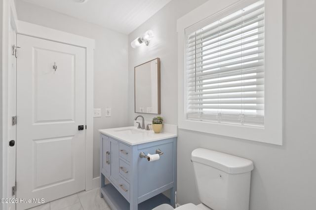 1031 Ocean Boulevard W, Holden Beach, NC 28462