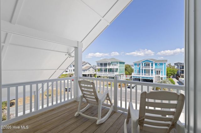 1031 Ocean Boulevard W, Holden Beach, NC 28462
