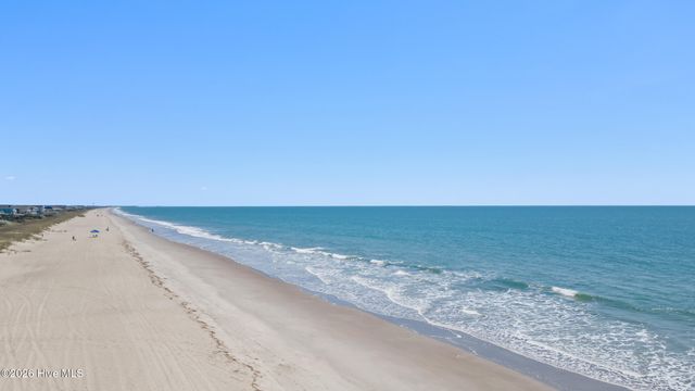 1031 Ocean Boulevard W, Holden Beach, NC 28462