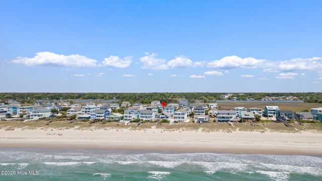 1031 Ocean Boulevard W, Holden Beach, NC 28462