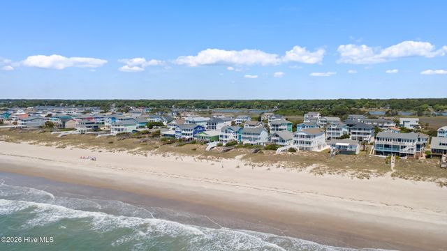 1031 Ocean Boulevard W, Holden Beach, NC 28462