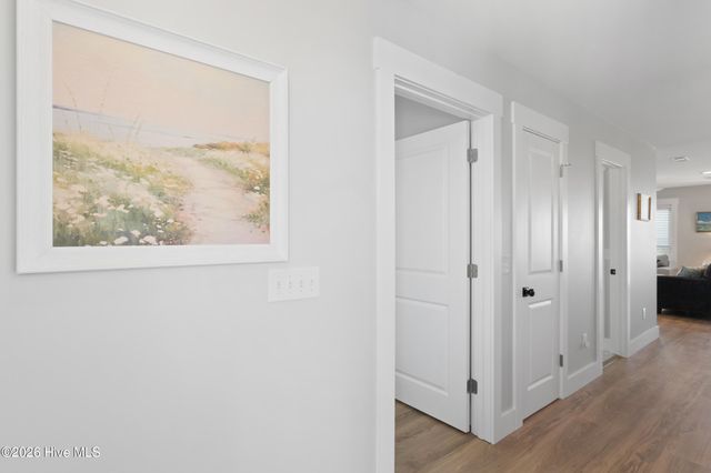 1031 Ocean Boulevard W, Holden Beach, NC 28462