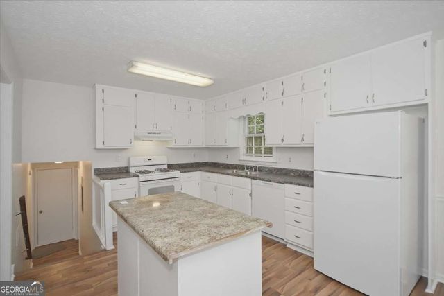 1496 Cherry Hill Road SW, Conyers, GA 30094