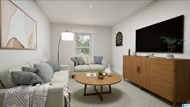 8136 KIMBRELL STATION LOOP, Mccalla, AL 35111