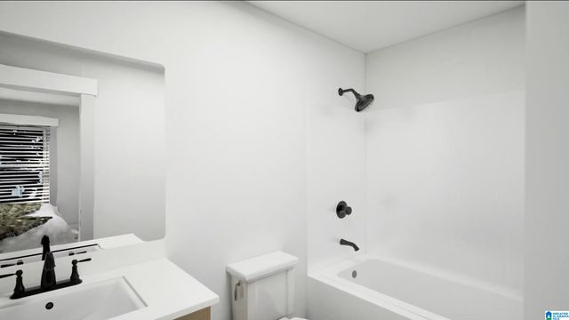 8136 KIMBRELL STATION LOOP, Mccalla, AL 35111